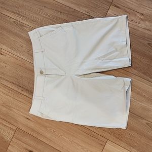 Ladies Size 14 Liz Claiborne Shorts